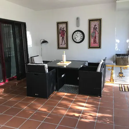 2 Bed In San Pedro Апартаменты *