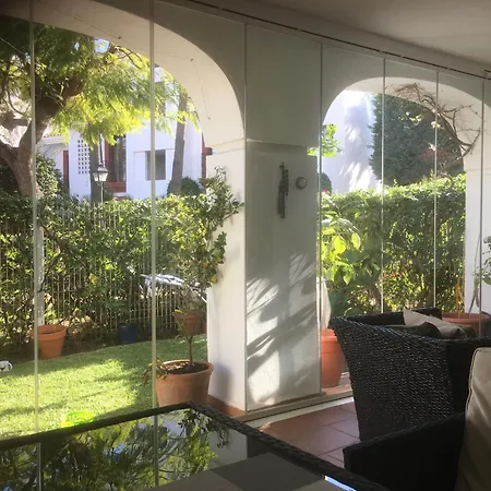2 Bed In San Pedro Апартаменты *
